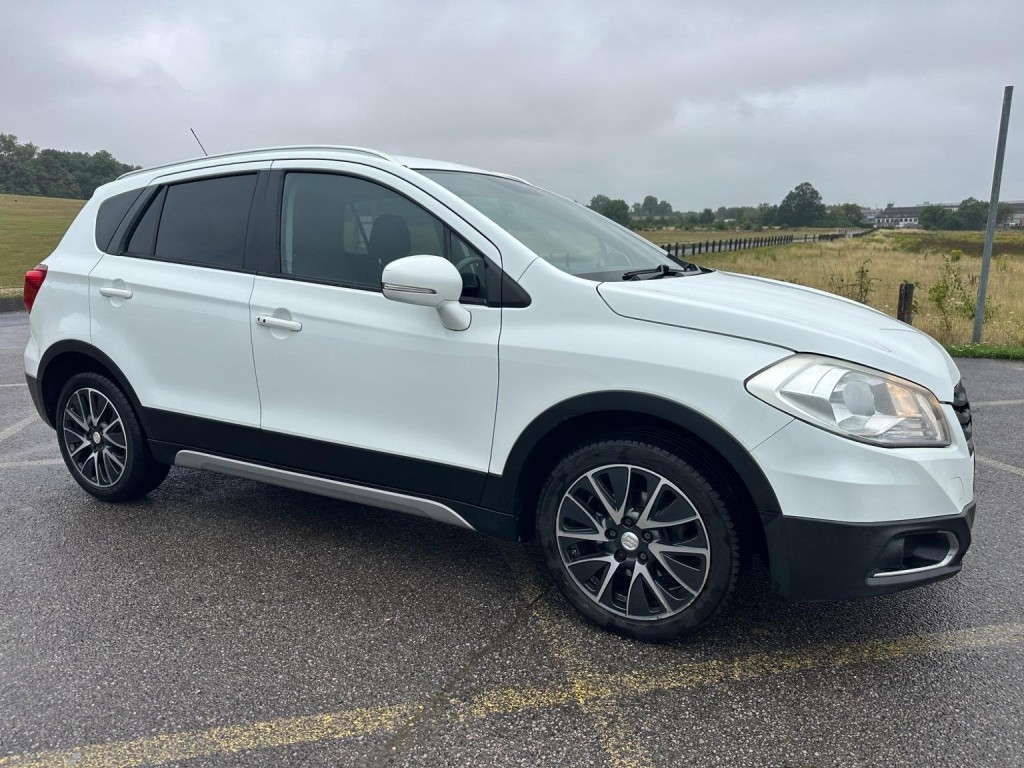 SUZUKI SX4 S-CROSS