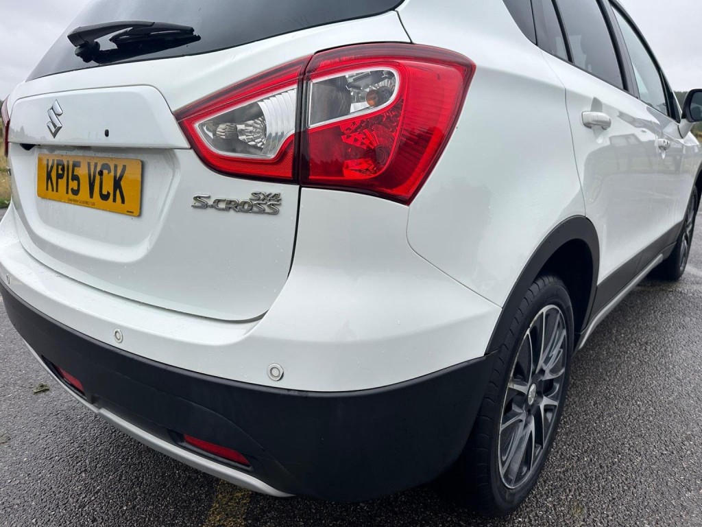 SUZUKI SX4 S-CROSS