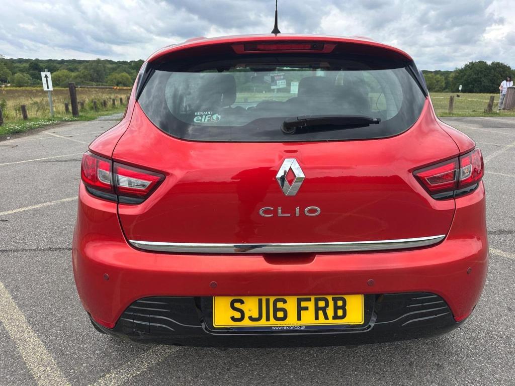 RENAULT CLIO