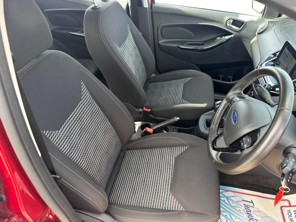 FORD KA+