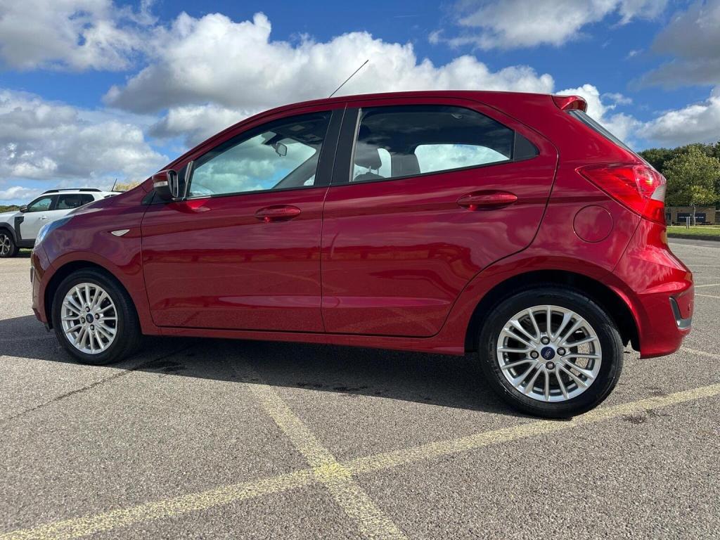 FORD KA+