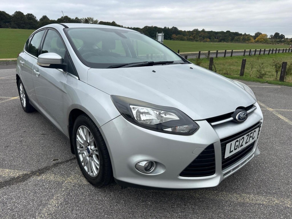 View FORD FOCUS 1.6T EcoBoost Titanium Euro 5 (s/s) 5dr