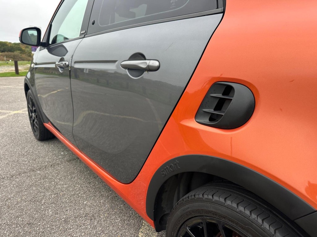 SMART FORFOUR