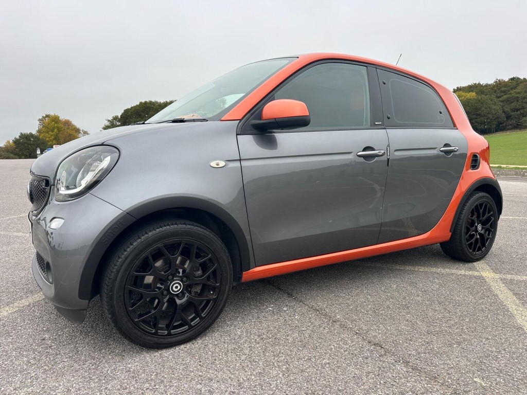 SMART FORFOUR
