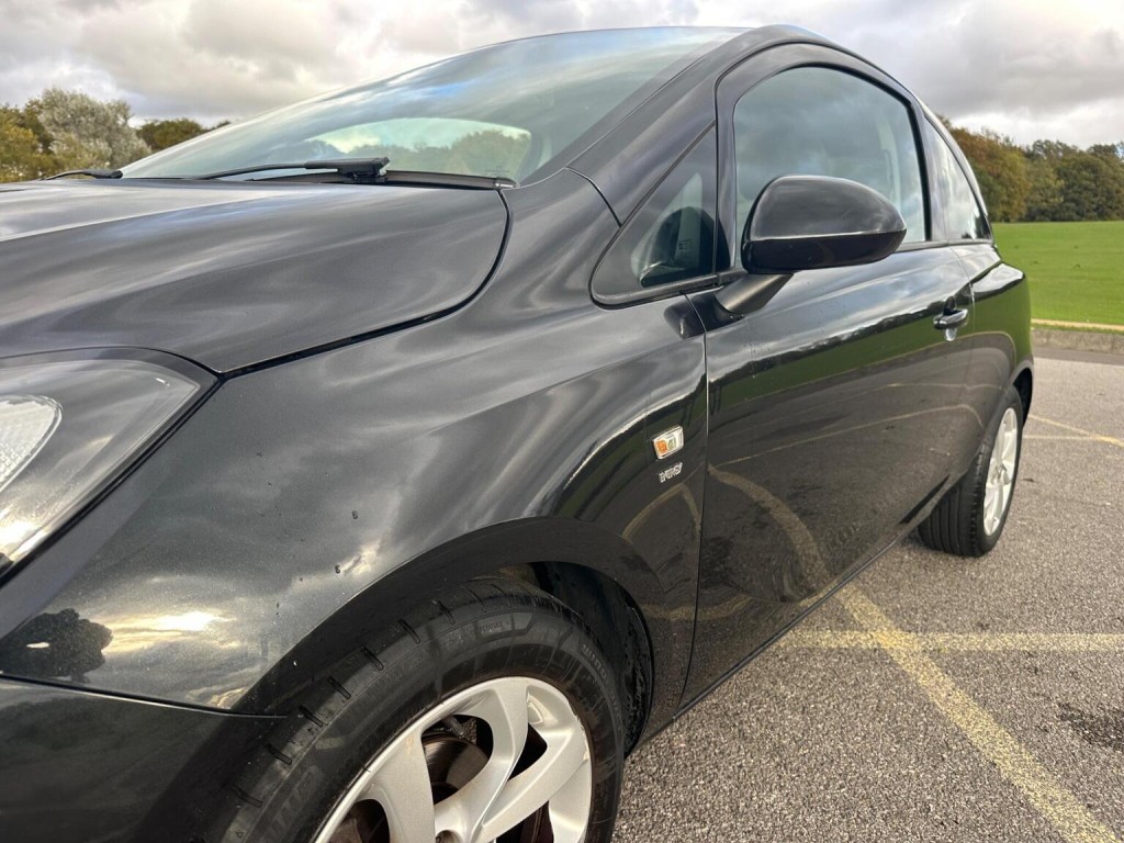 VAUXHALL CORSA