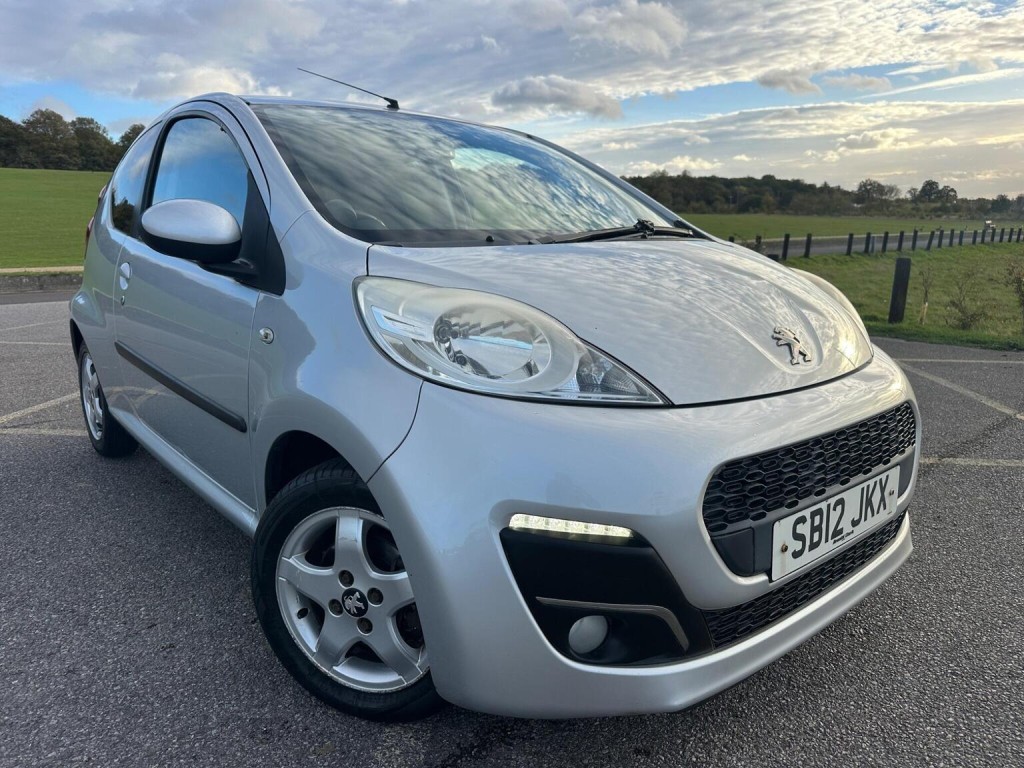 View PEUGEOT 107 1.0 12V Allure Euro 5 3dr