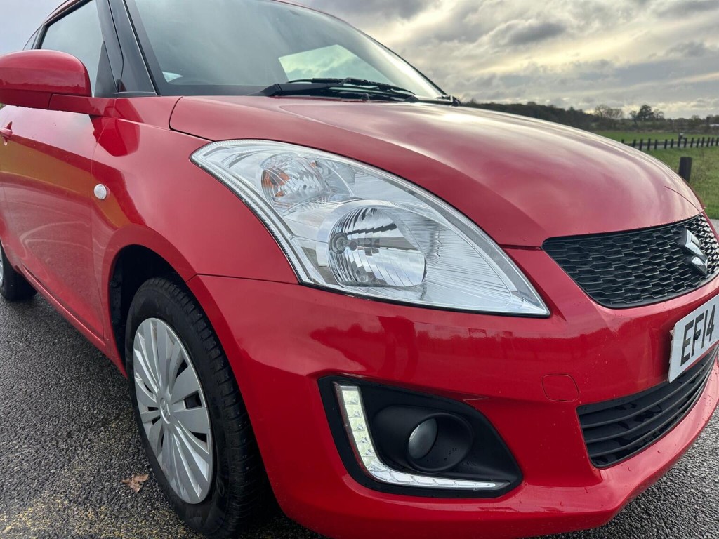 SUZUKI SWIFT