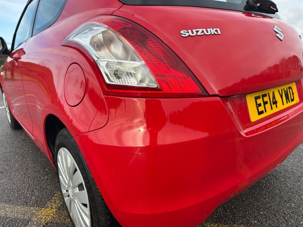 SUZUKI SWIFT
