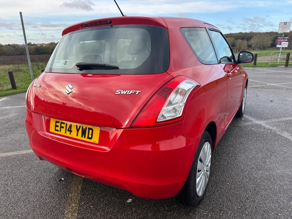 SUZUKI SWIFT