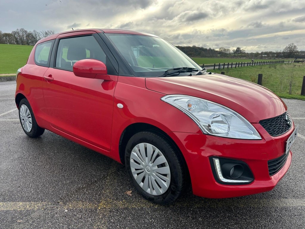 SUZUKI SWIFT
