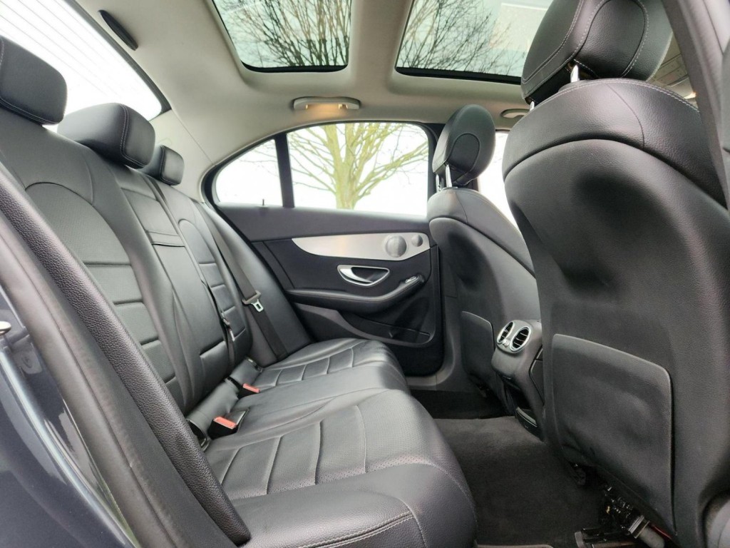 MERCEDES-BENZ C CLASS