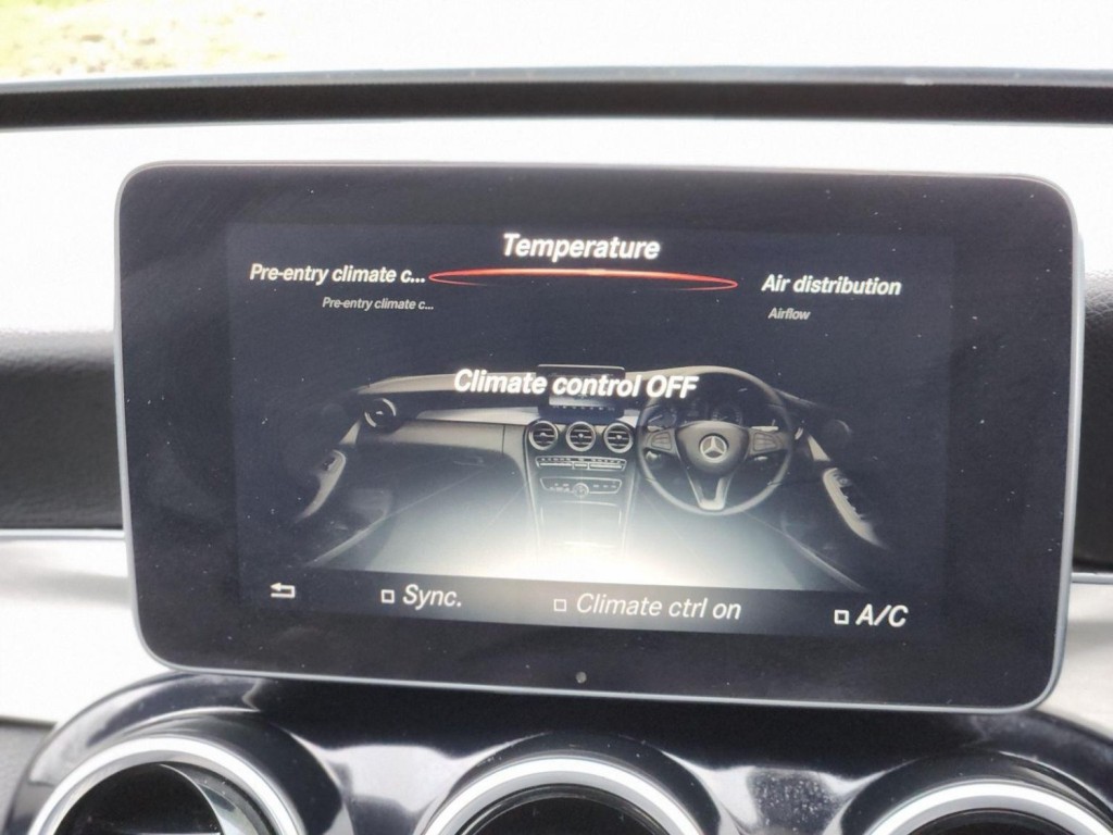 MERCEDES-BENZ C CLASS