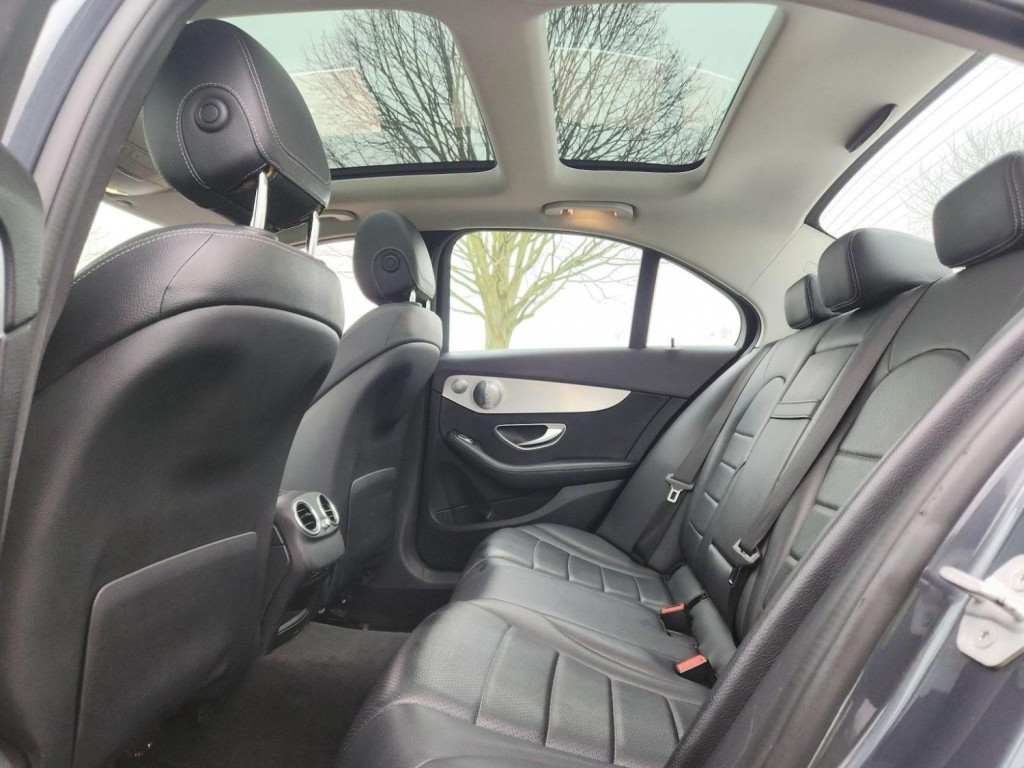 MERCEDES-BENZ C CLASS