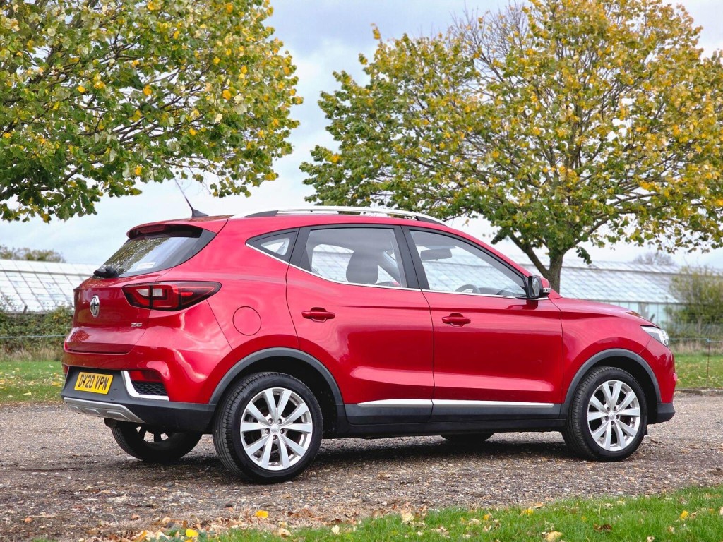 MG ZS