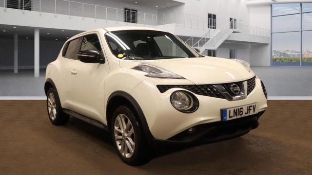 NISSAN JUKE 1.6 Acenta Premium XTRON Euro 6 5dr