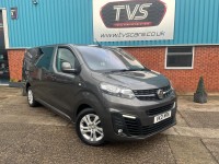 VAUXHALL VIVARO