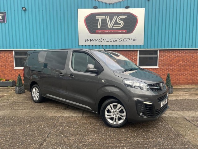 VAUXHALL VIVARO