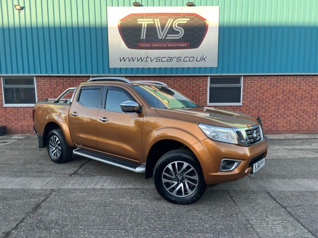 NISSAN NAVARA
