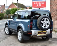 LAND ROVER DEFENDER 90