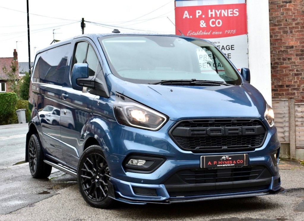 SOLD Used FORD TRANSIT CUSTOM 2022 Blue in Altrincham