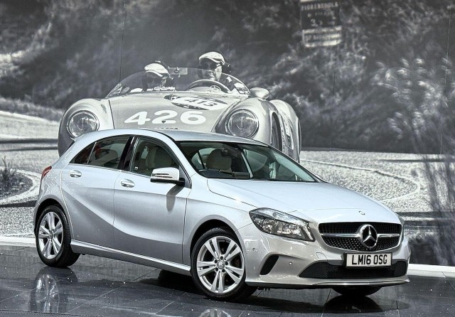 MERCEDES-BENZ A CLASS