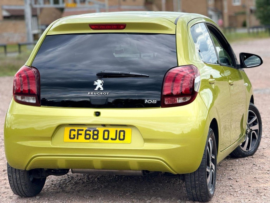 PEUGEOT 108