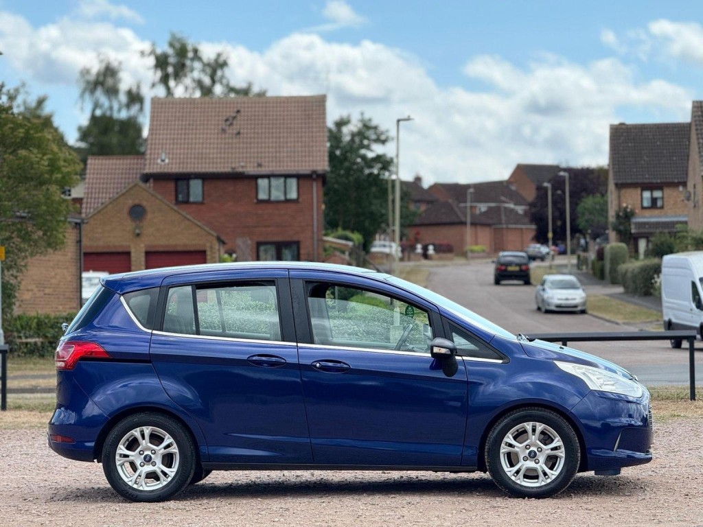 FORD B-MAX