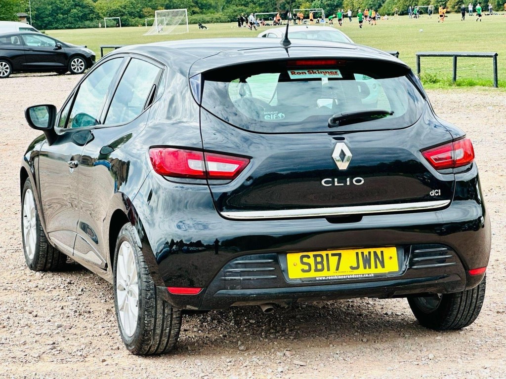 RENAULT CLIO