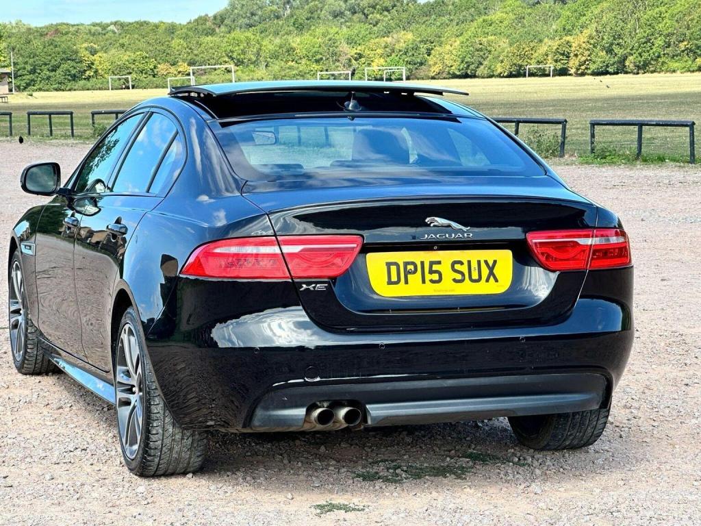 JAGUAR XE