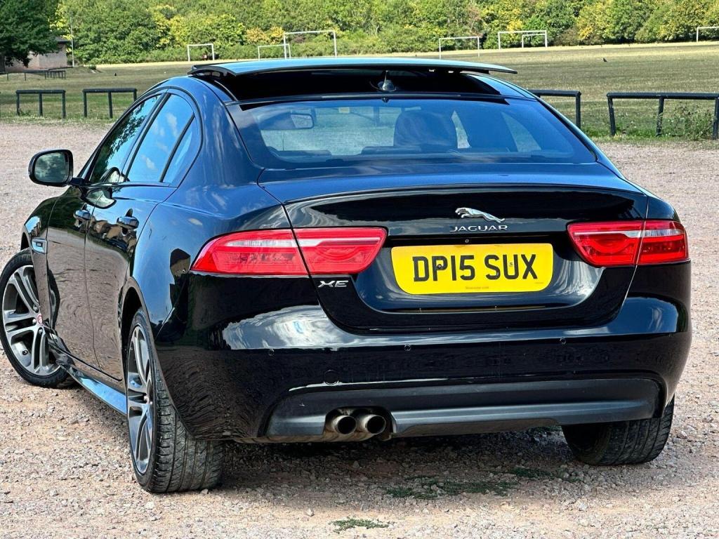 JAGUAR XE