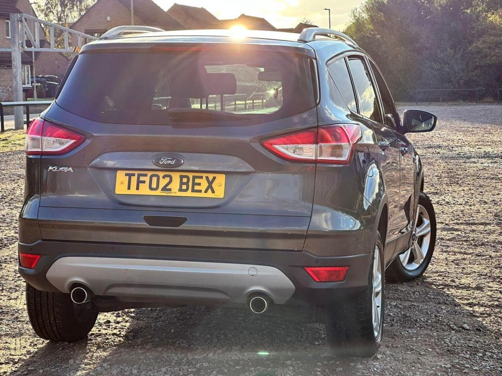 FORD KUGA