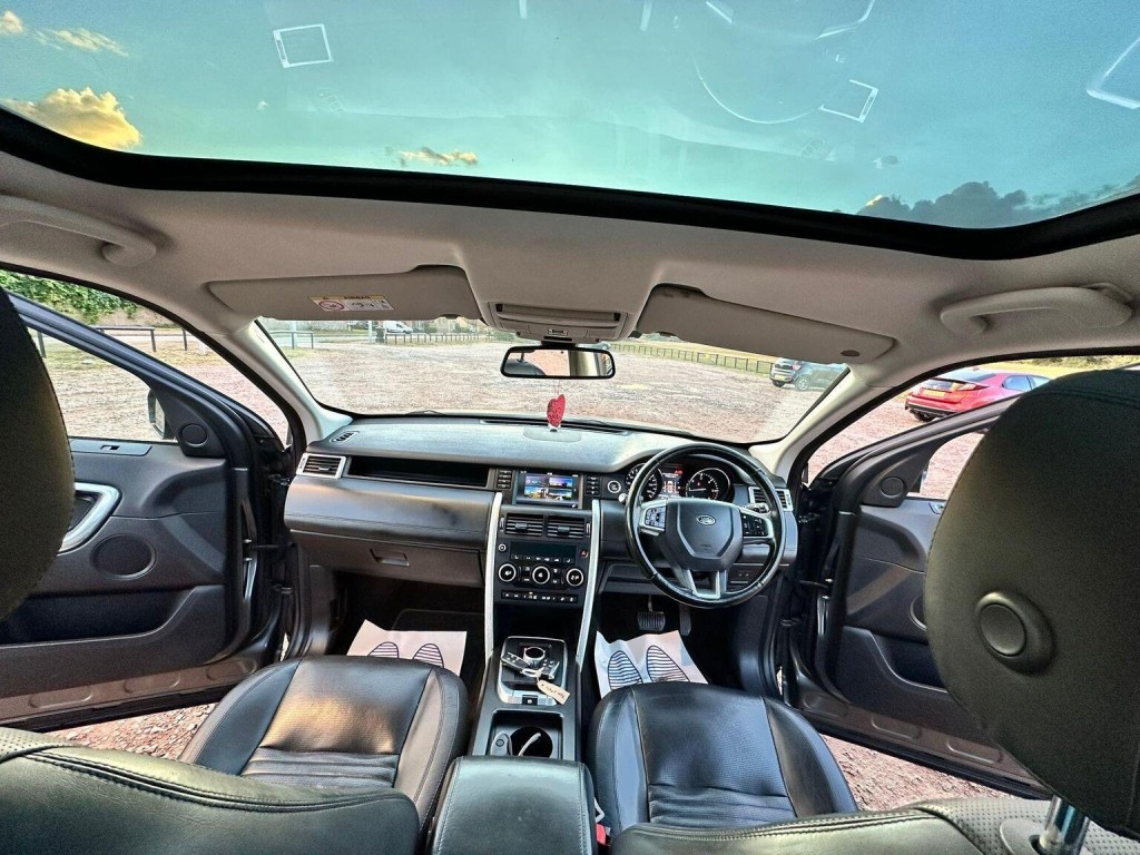 LAND ROVER DISCOVERY SPORT