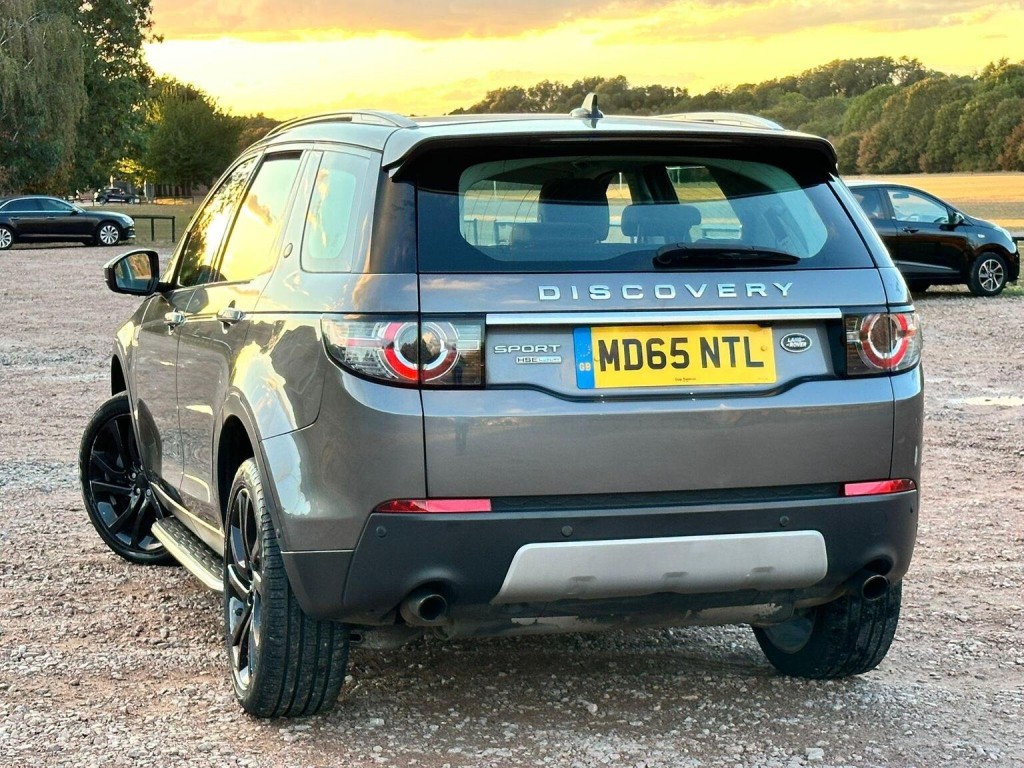 LAND ROVER DISCOVERY SPORT