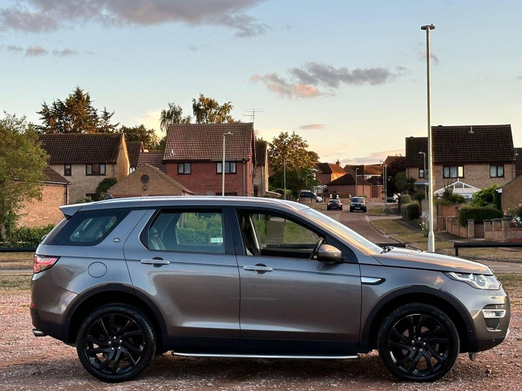 LAND ROVER DISCOVERY SPORT