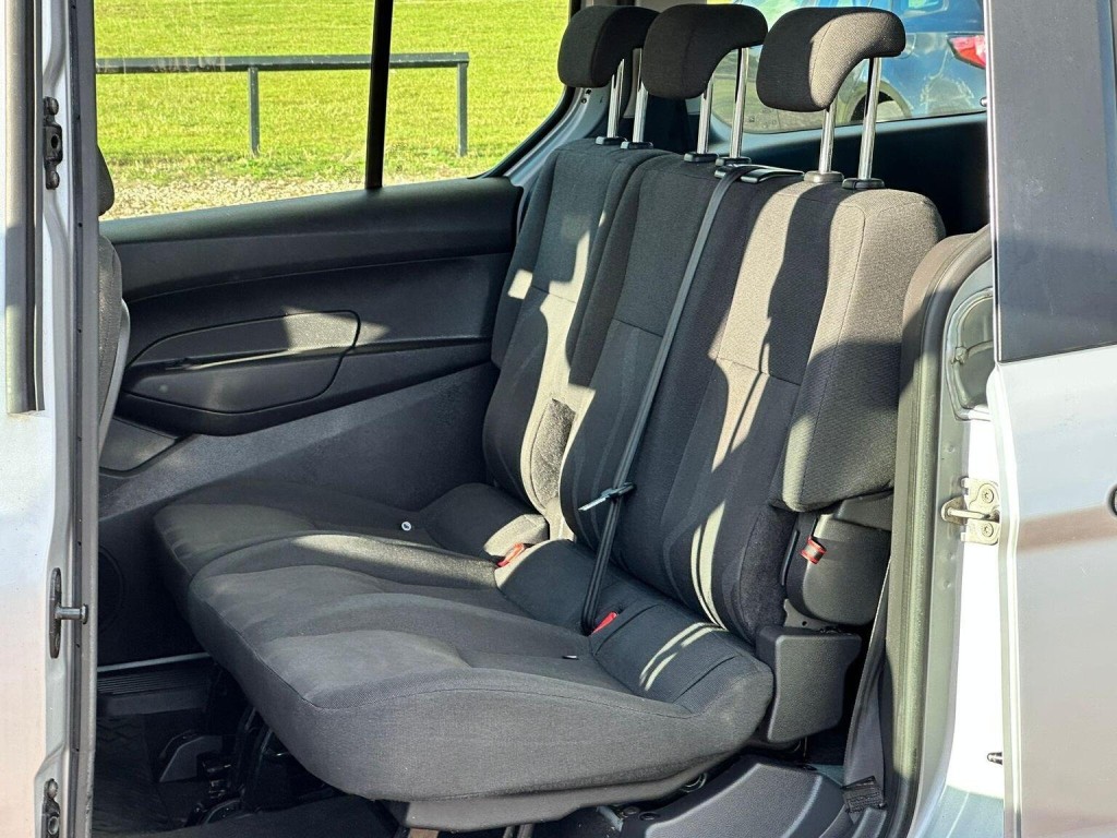 FORD GRAND TOURNEO CONNECT