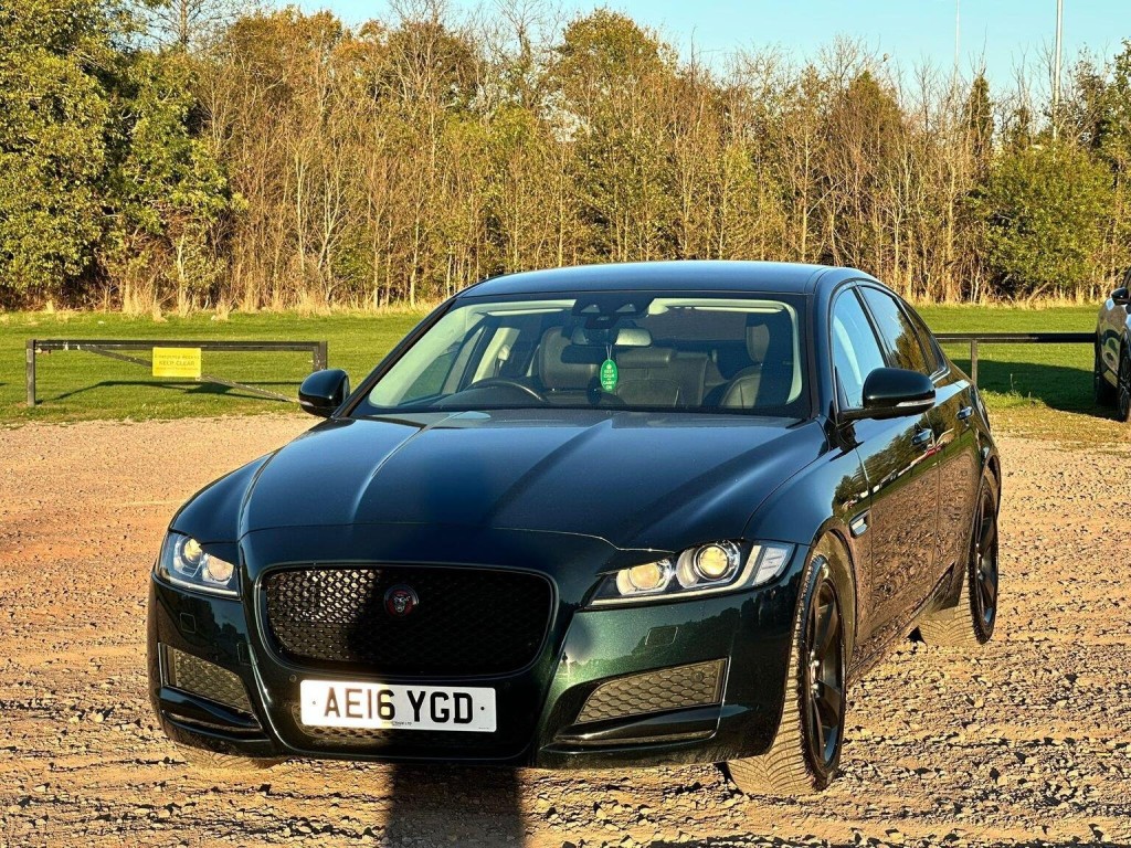 JAGUAR XF
