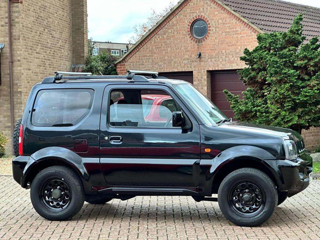 SUZUKI JIMNY