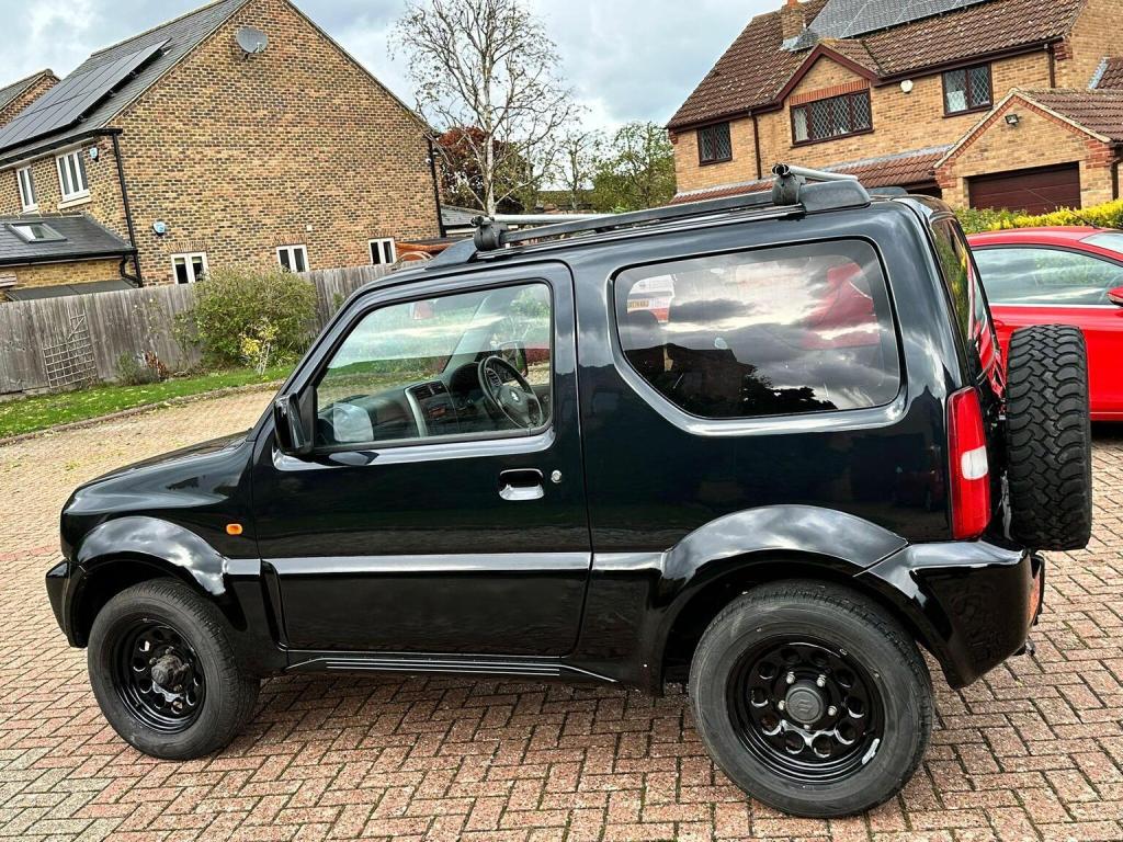 SUZUKI JIMNY
