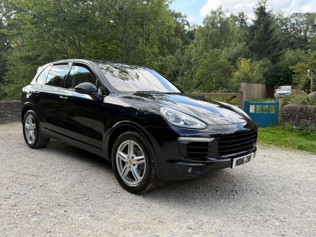 PORSCHE CAYENNE 3.0 TD V6 TiptronicS 4WD Euro 6 (s/s) 5dr (2016/16)