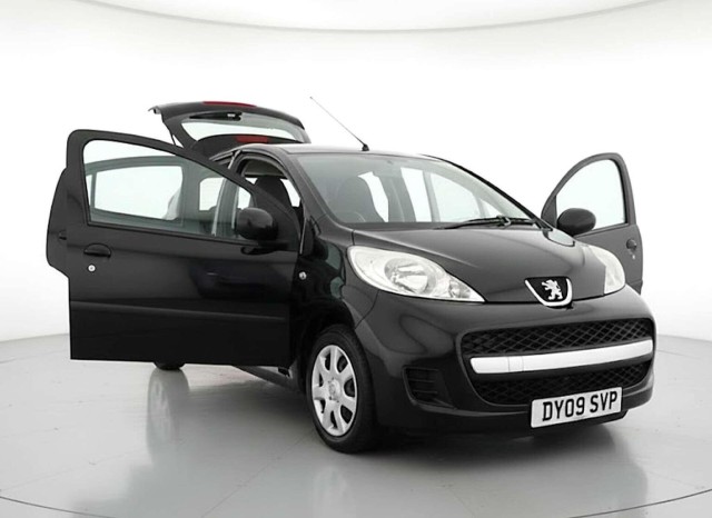 PEUGEOT 107
