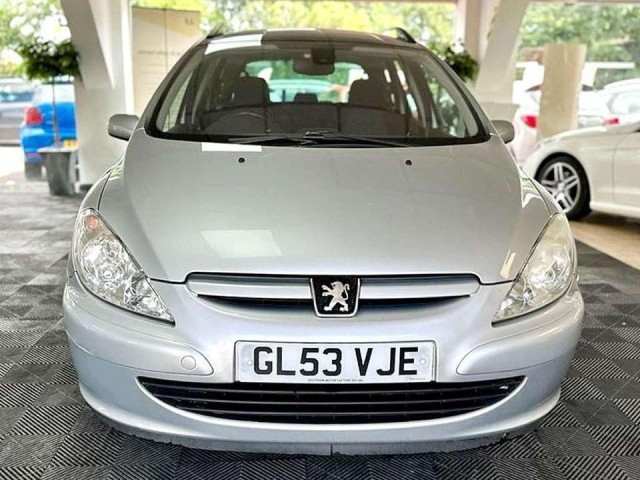 PEUGEOT 307