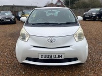 TOYOTA IQ