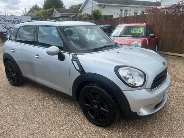 MINI COUNTRYMAN