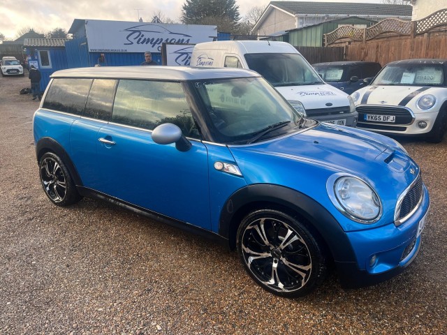 MINI CLUBMAN