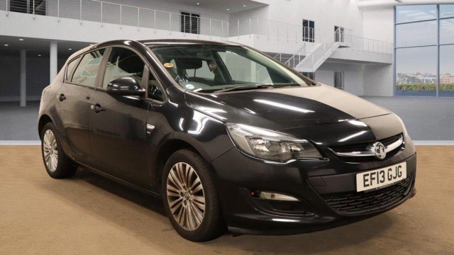 VAUXHALL ASTRA