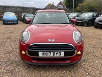 MINI HATCH