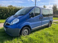 VAUXHALL VIVARO