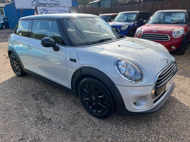 MINI HATCH