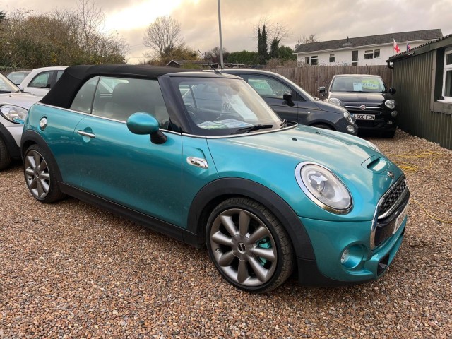 MINI CONVERTIBLE