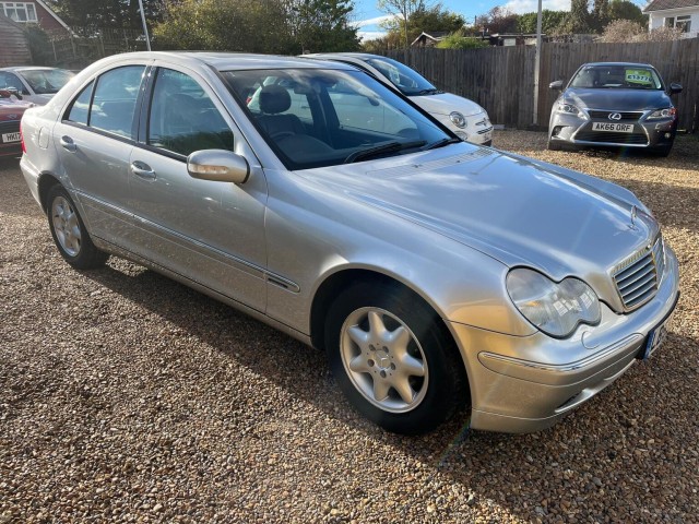MERCEDES-BENZ C CLASS
